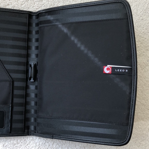 2-People Ready business folios - Picture 5 of 12